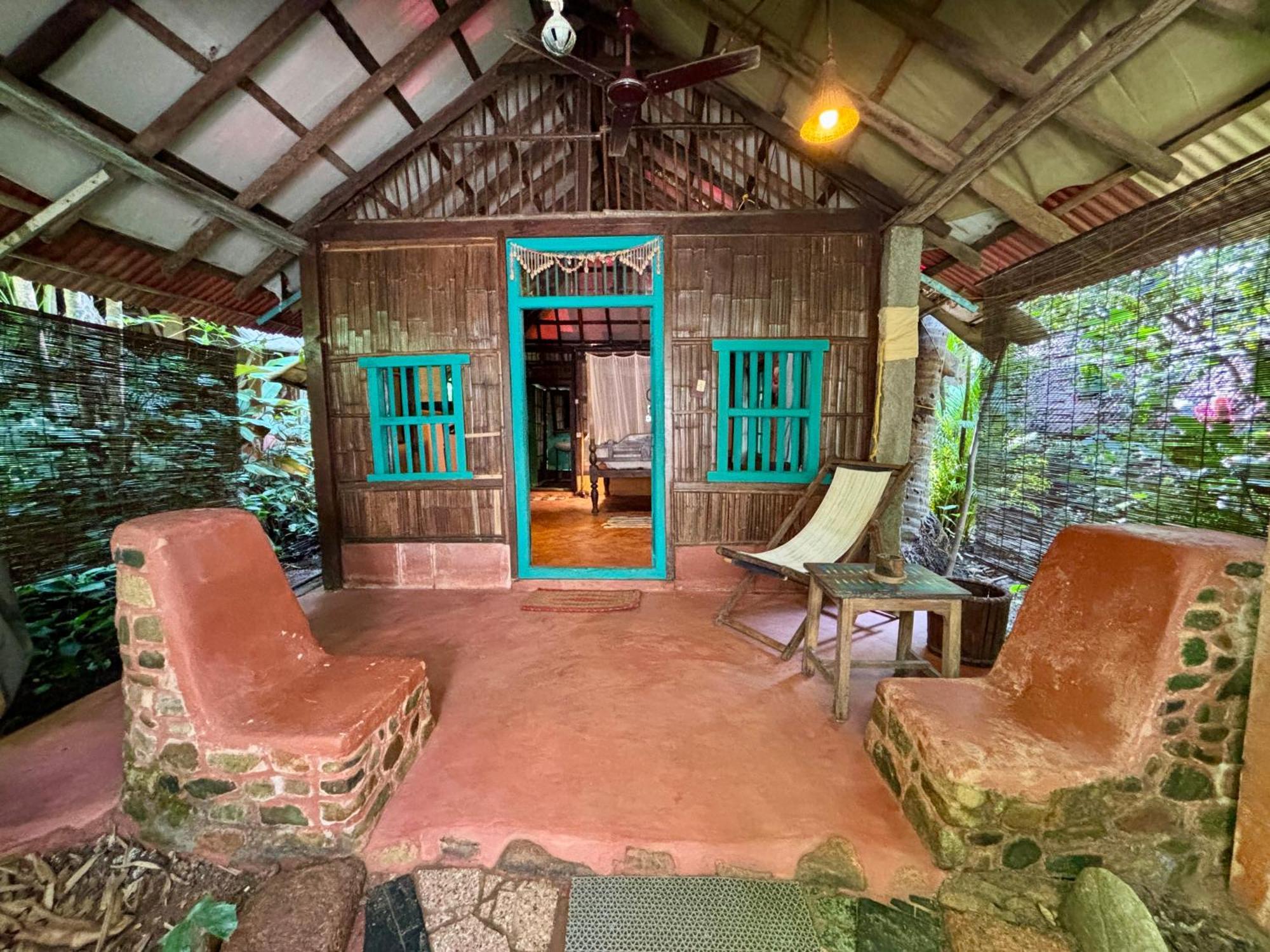 Hotel Bhakti Kutir